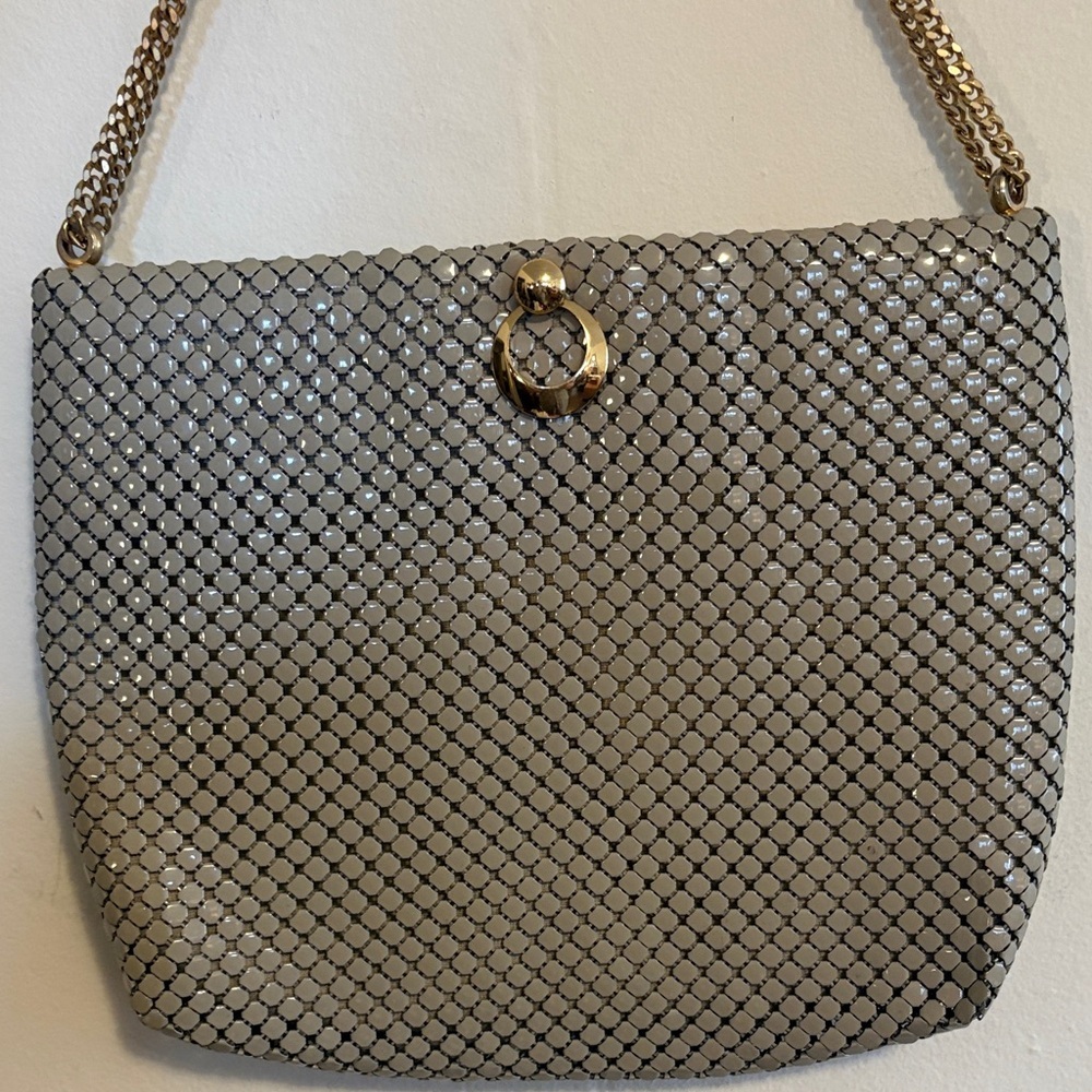 Whiting & Davis Silver Mesh Shoulder Bag with Gold Chain - Picture 2 of 6